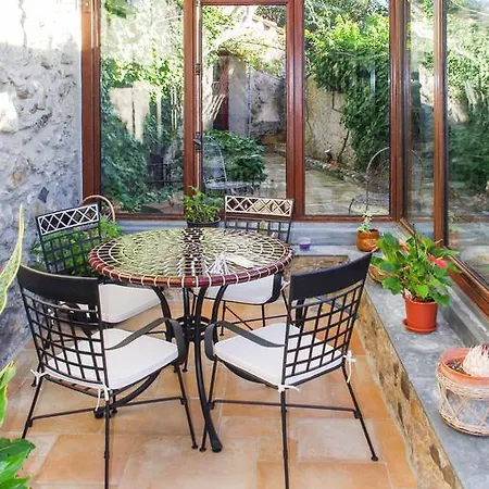 Holiday Route De Pezenas 펜션