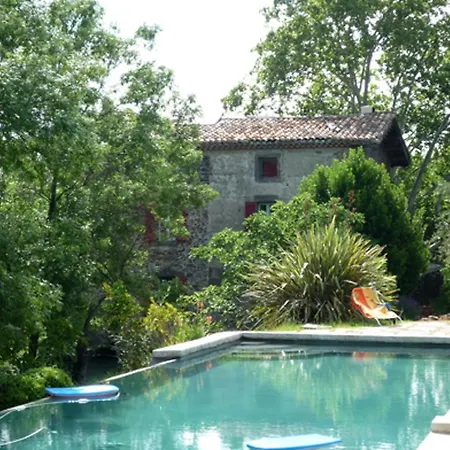 Holiday Route De Pezenas 펜션 *